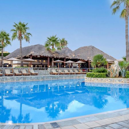 Eurohotel Theo Hotel Agia Marina Esterno foto