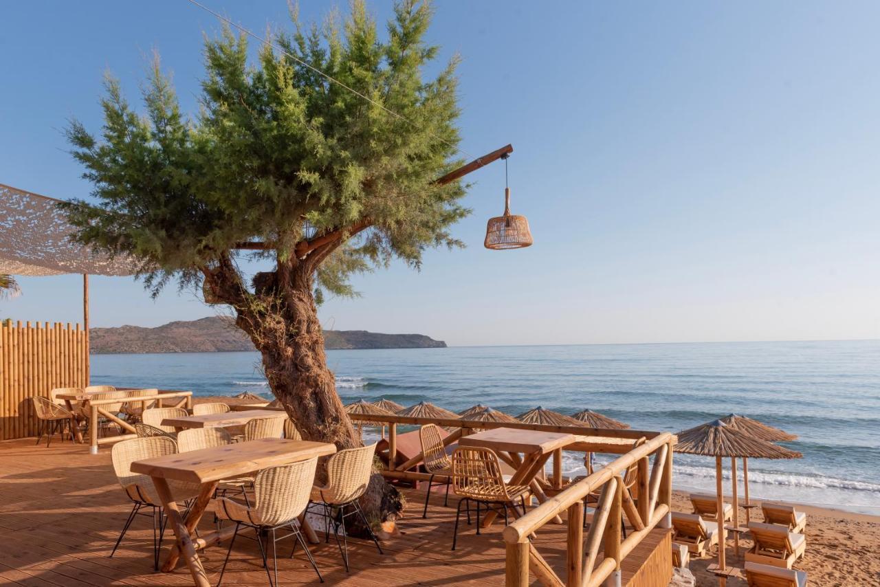 Eurohotel Theo Hotel Agia Marina Esterno foto